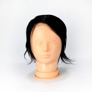 پروتز مو زنانه با طراحی ویژه برای صورت‌های بی‌حجم