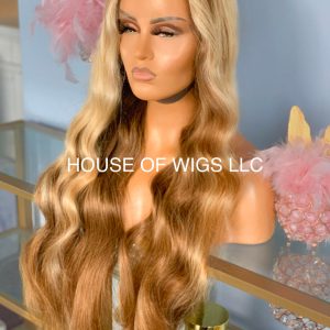 پروتز مو با پوشش کامل از ریشه تا نوک