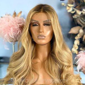 پروتز مو برای ایجاد فر در مو