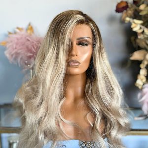 پروتز مو با راحتی بالا در استفاده روزانه